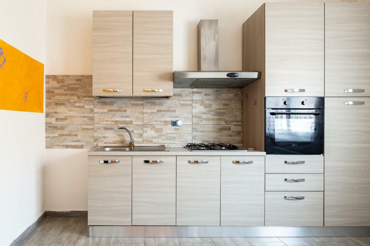 Apartament Fellini By Luce Stellata Aulla Zewnętrze zdjęcie
