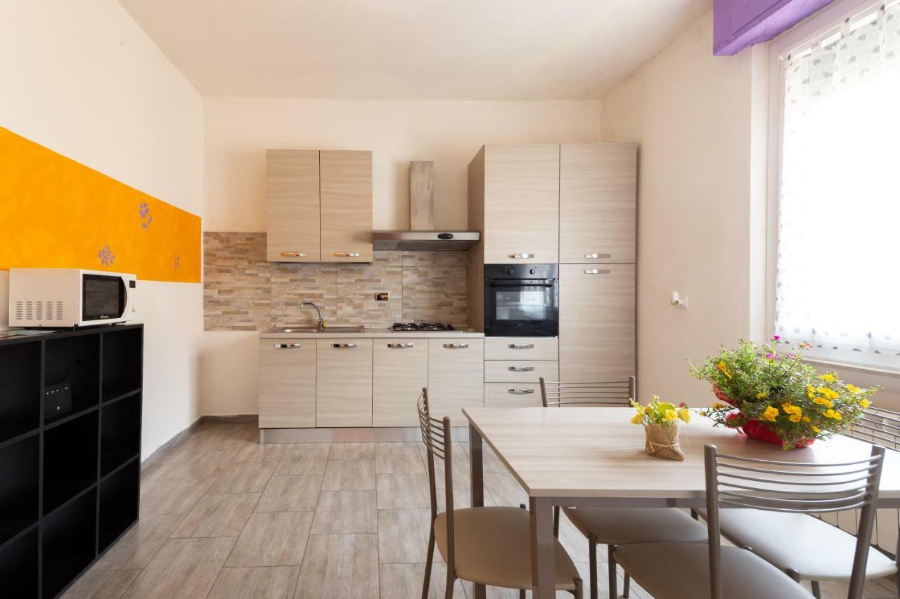 Apartament Fellini By Luce Stellata Aulla Zewnętrze zdjęcie